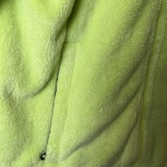 The North Face Osito Jacket Womens Medium Neon Green Fleece Full Zip Soft Plush - Picture 2 of 7